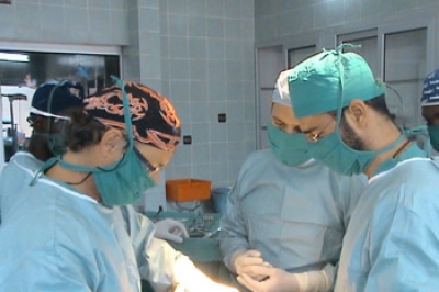 SUTURA MENISCAL PARA LA REPARACION DEL MENISCO DE RODILLA